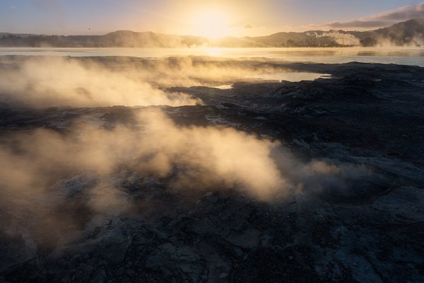 GE03 - Burning ground - Rotorua, Bay of Plenty.jpg